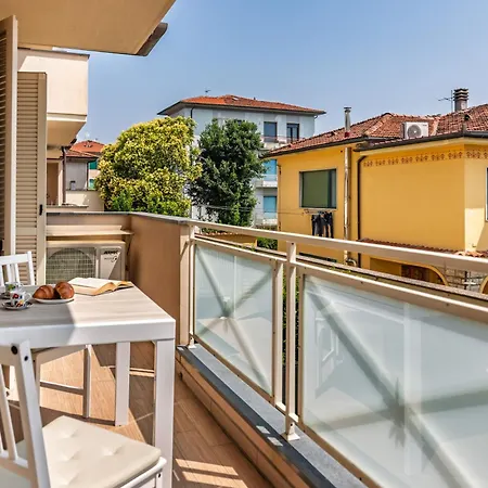 Hostly-suite Ai Pubblici Macelli-pochi Passi Dalle Mura Appartement Lucca